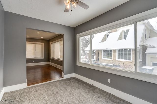 450 Storer Avenue, Akron, OH 44320