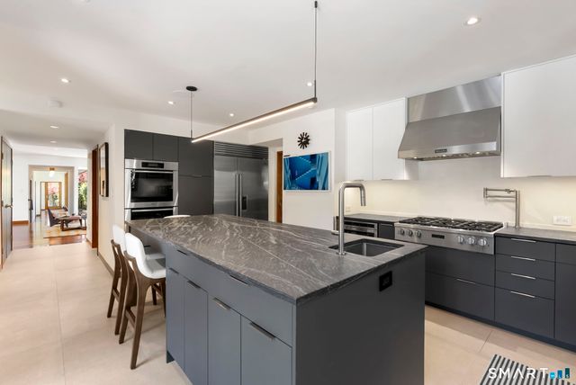 5 Marc Lane, Westport, CT 06880