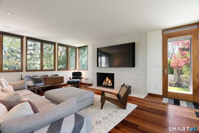 5 Marc Lane, Westport, CT 06880