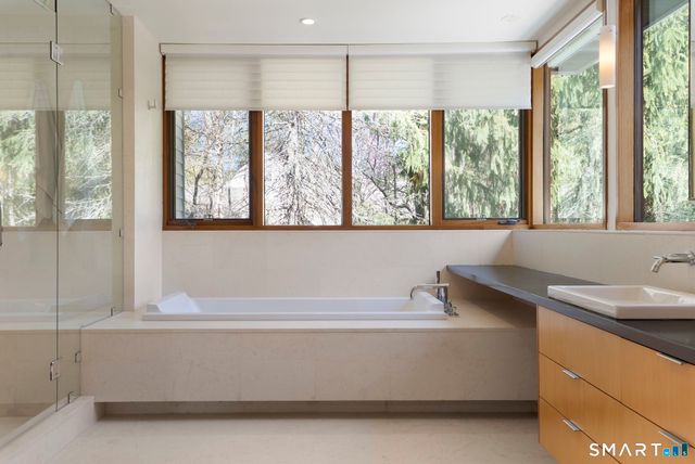 5 Marc Lane, Westport, CT 06880