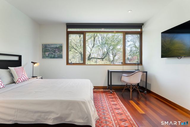 5 Marc Lane, Westport, CT 06880