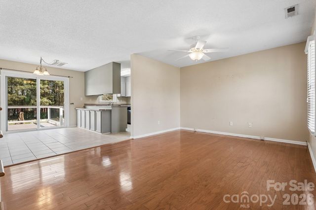 125 Equestrian Drive, Mooresville, NC 28115