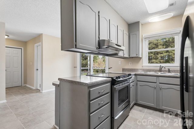 125 Equestrian Drive, Mooresville, NC 28115