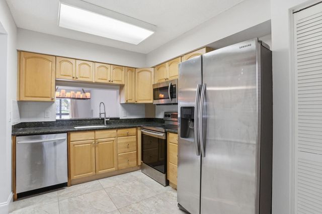 14500 Stirling Way 104, Delray Beach, FL 33446