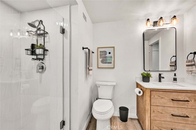 6512 E Camino Vista 6, Anaheim Hills, CA 92807