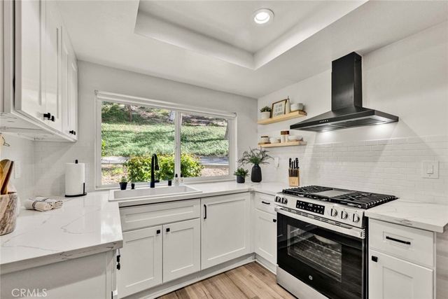 6512 E Camino Vista 6, Anaheim Hills, CA 92807
