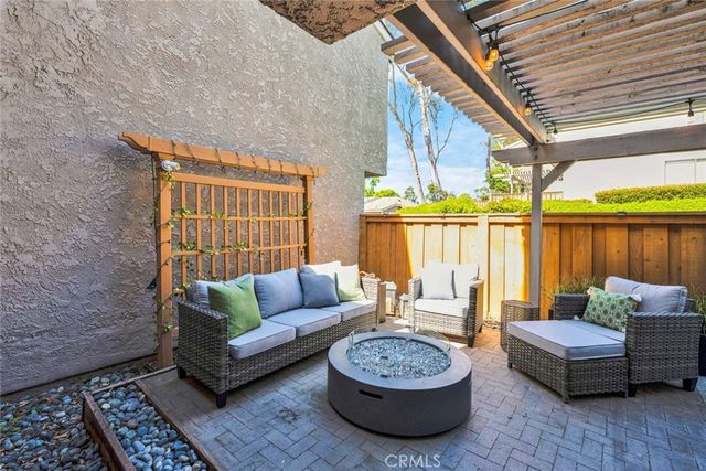 6512 E Camino Vista 6, Anaheim Hills, CA 92807