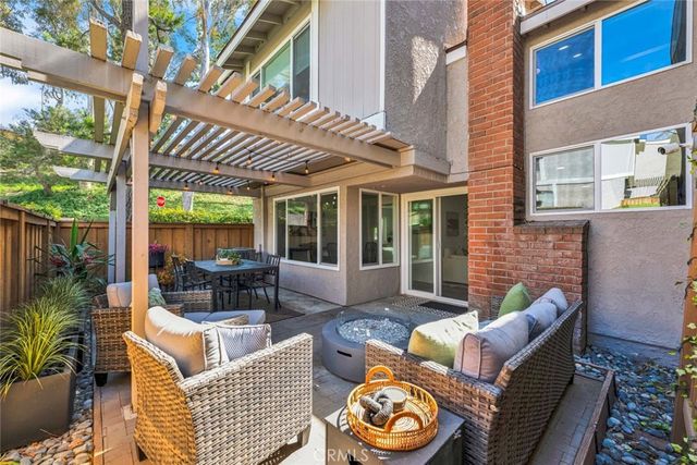6512 E Camino Vista 6, Anaheim Hills, CA 92807