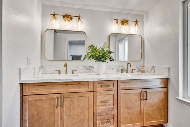 6512 E Camino Vista 6, Anaheim Hills, CA 92807