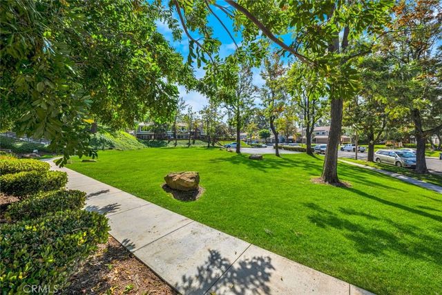 6512 E Camino Vista 6, Anaheim Hills, CA 92807