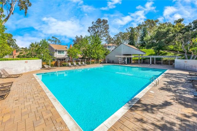 6512 E Camino Vista 6, Anaheim Hills, CA 92807