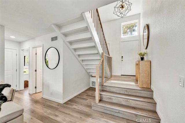 6512 E Camino Vista 6, Anaheim Hills, CA 92807