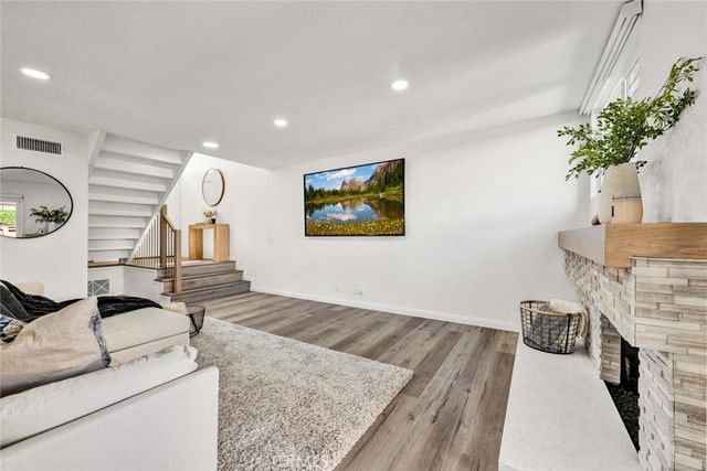 6512 E Camino Vista 6, Anaheim Hills, CA 92807