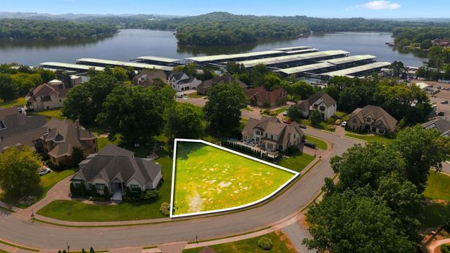 202 Camille Victoria Ct, Mount Juliet, TN 37122