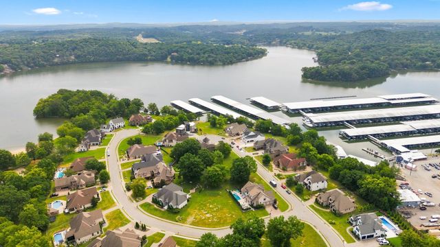202 Camille Victoria Ct, Mount Juliet, TN 37122