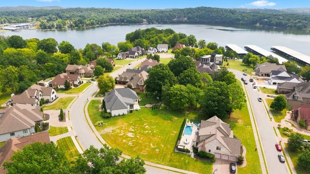 202 Camille Victoria Ct, Mount Juliet, TN 37122