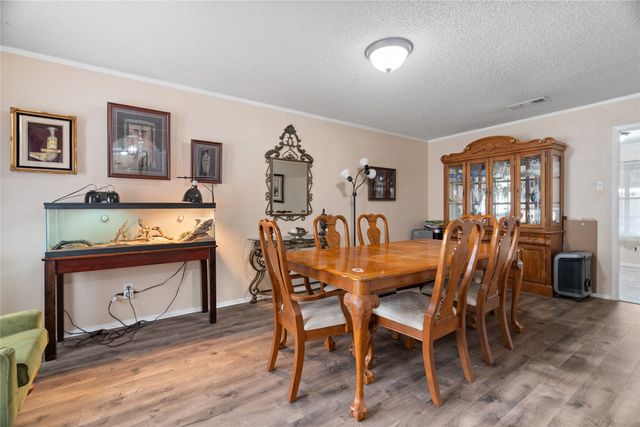 2001 Chalice Road, Arlington, TX 76014