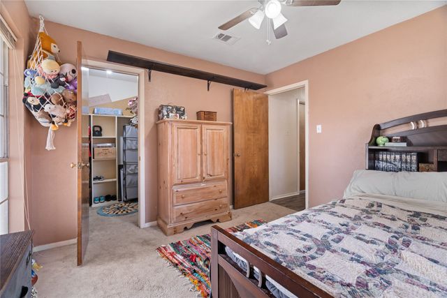 2001 Chalice Road, Arlington, TX 76014