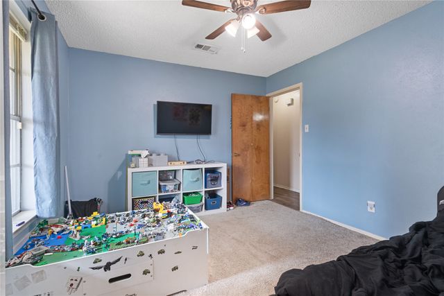 2001 Chalice Road, Arlington, TX 76014