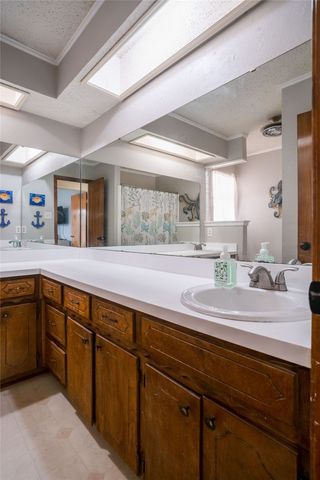 2001 Chalice Road, Arlington, TX 76014