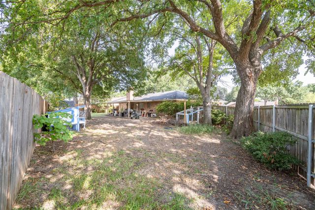 2001 Chalice Road, Arlington, TX 76014