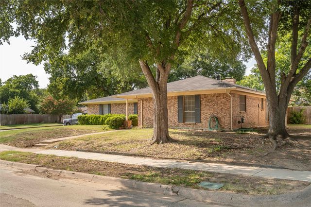2001 Chalice Road, Arlington, TX 76014