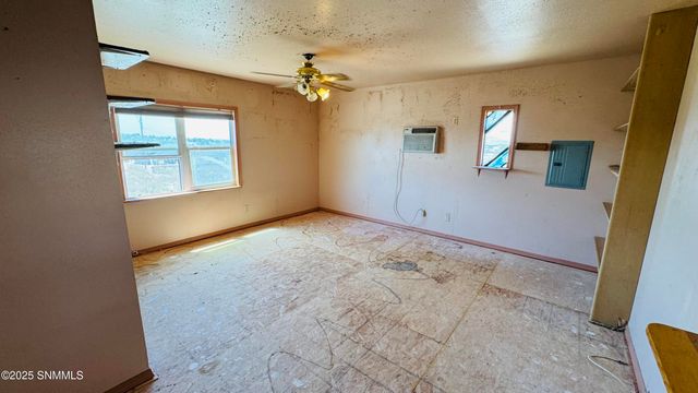 1940 Desert Wind Way, Las Cruces, NM 88012