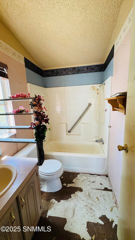 1940 Desert Wind Way, Las Cruces, NM 88012