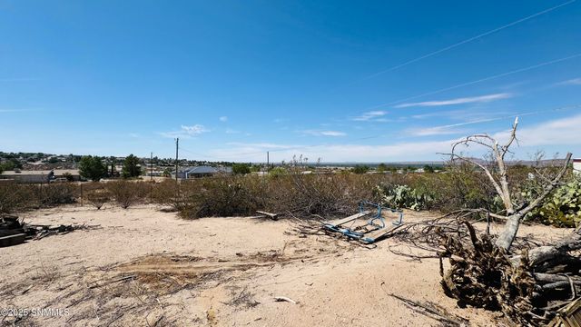 1940 Desert Wind Way, Las Cruces, NM 88012