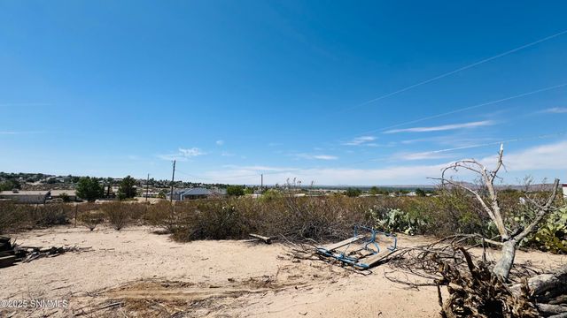 1940 Desert Wind Way, Las Cruces, NM 88012