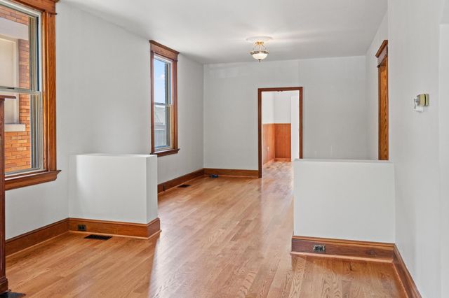 438 Van Voast Avenue, Bellevue, KY 41073