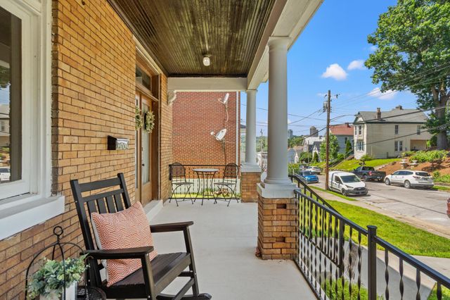 438 Van Voast Avenue, Bellevue, KY 41073