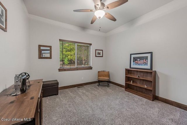 1009 Outback Loop, Spirit Lake, ID 83869