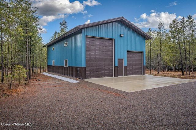 1009 Outback Loop, Spirit Lake, ID 83869