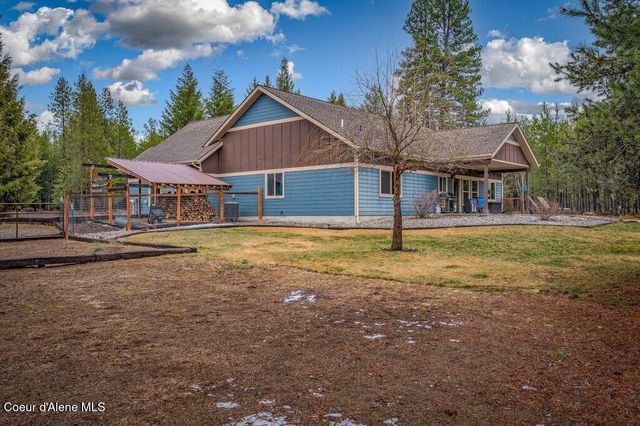 1009 Outback Loop, Spirit Lake, ID 83869