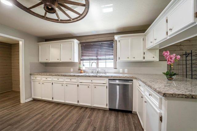 12049 Clark Lane, Conroe, TX 77385