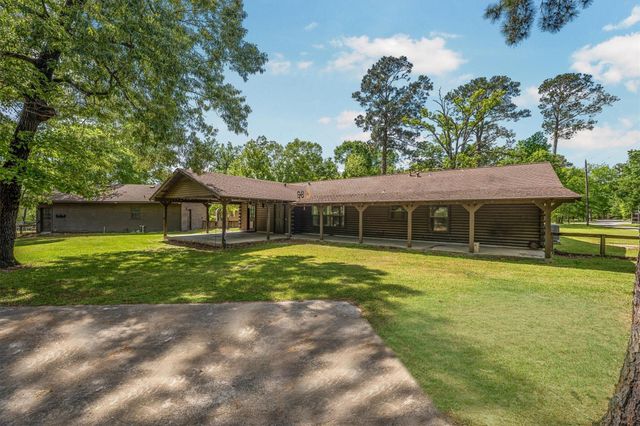 12049 Clark Lane, Conroe, TX 77385