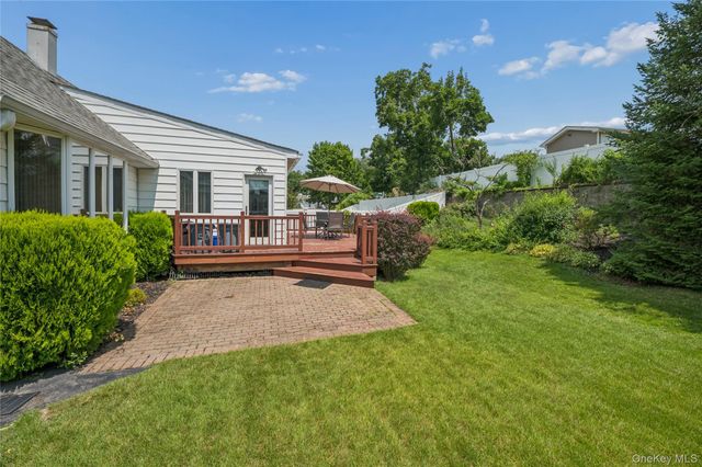 50 Hazelton Road, Yonkers, NY 10710