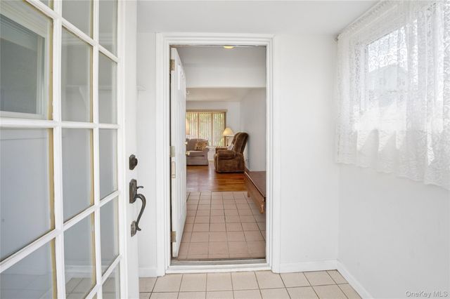 50 Hazelton Road, Yonkers, NY 10710
