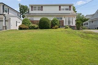 50 Hazelton Road, Yonkers, NY 10710