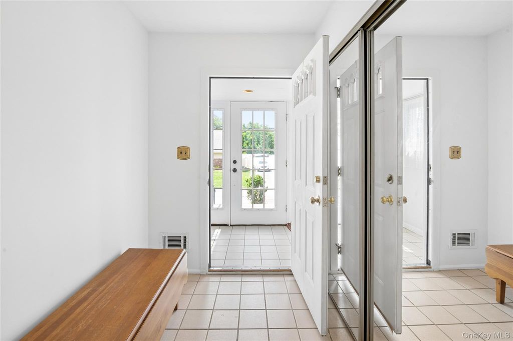 50 Hazelton Road, Yonkers, NY 10710 — photo 5