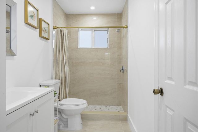 18930 NW 63rd Ct Court, Hialeah, FL 33015