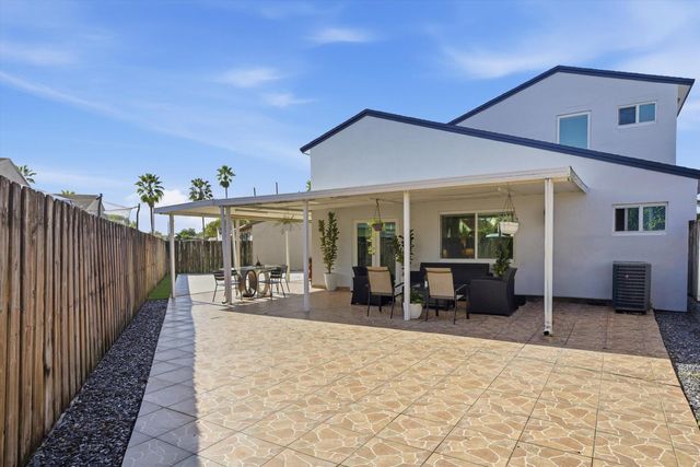 18930 NW 63rd Ct Court, Hialeah, FL 33015