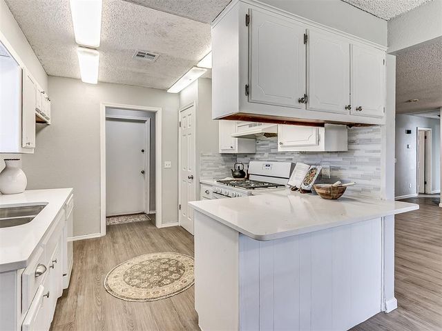 7420 NW 126th Street, Oklahoma City, OK 73142