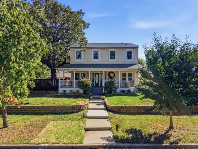 3715 42nd Avenue N, Robbinsdale, MN 55422