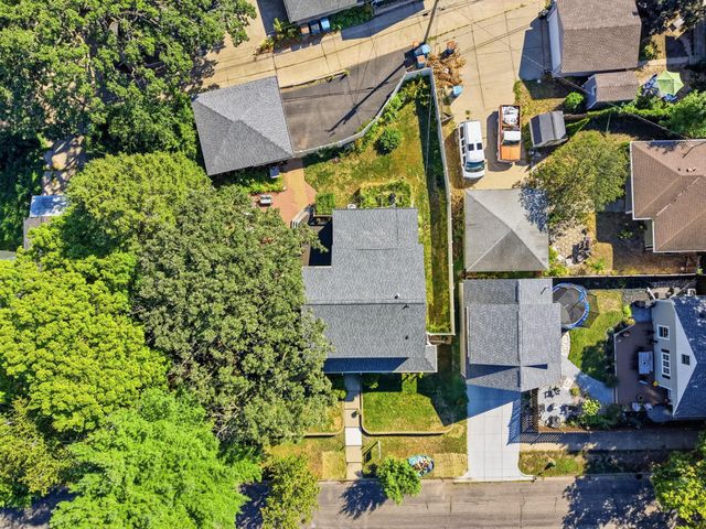 3715 42nd Avenue N, Robbinsdale, MN 55422