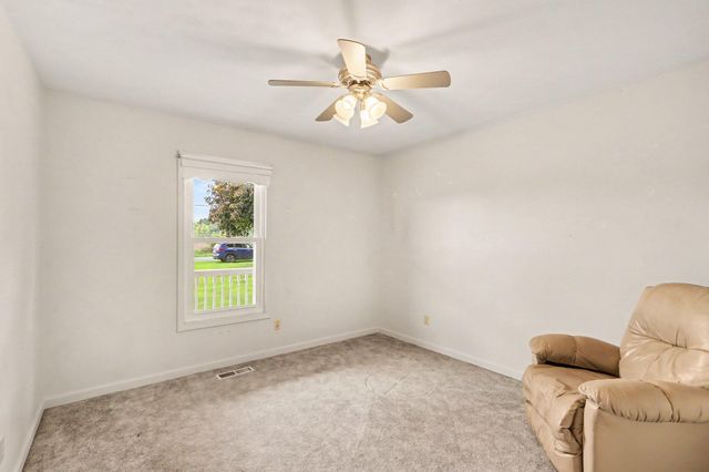 8198 N 37th Street, Ross Twp, MI 49083