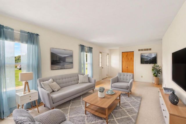 8198 N 37th Street, Ross Twp, MI 49083