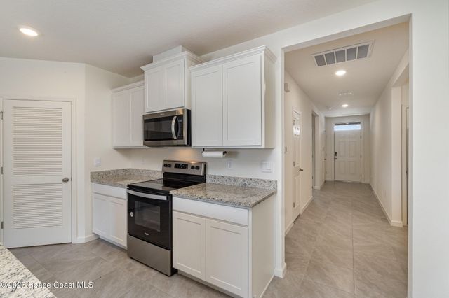 6714 Topaz Drive, Grant-valkaria, FL 32949
