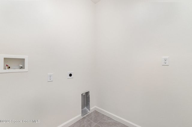 6714 Topaz Drive, Grant-valkaria, FL 32949